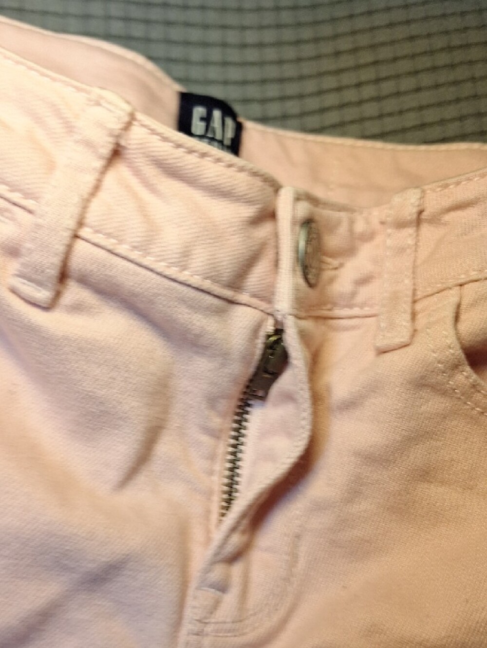 GAP Girls Pale Pink Denim Rolled-Hem Shorts - Picture 3 of 7